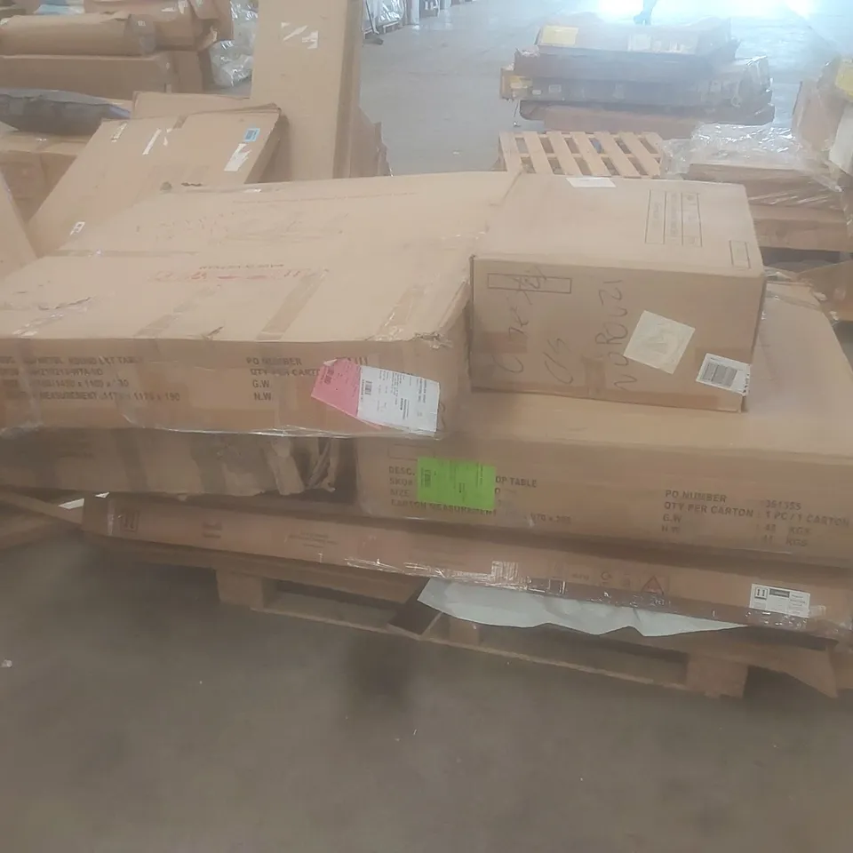 PALLET OF ASSORTED DESIGNER DINING TABLE PARTS AND PIECES