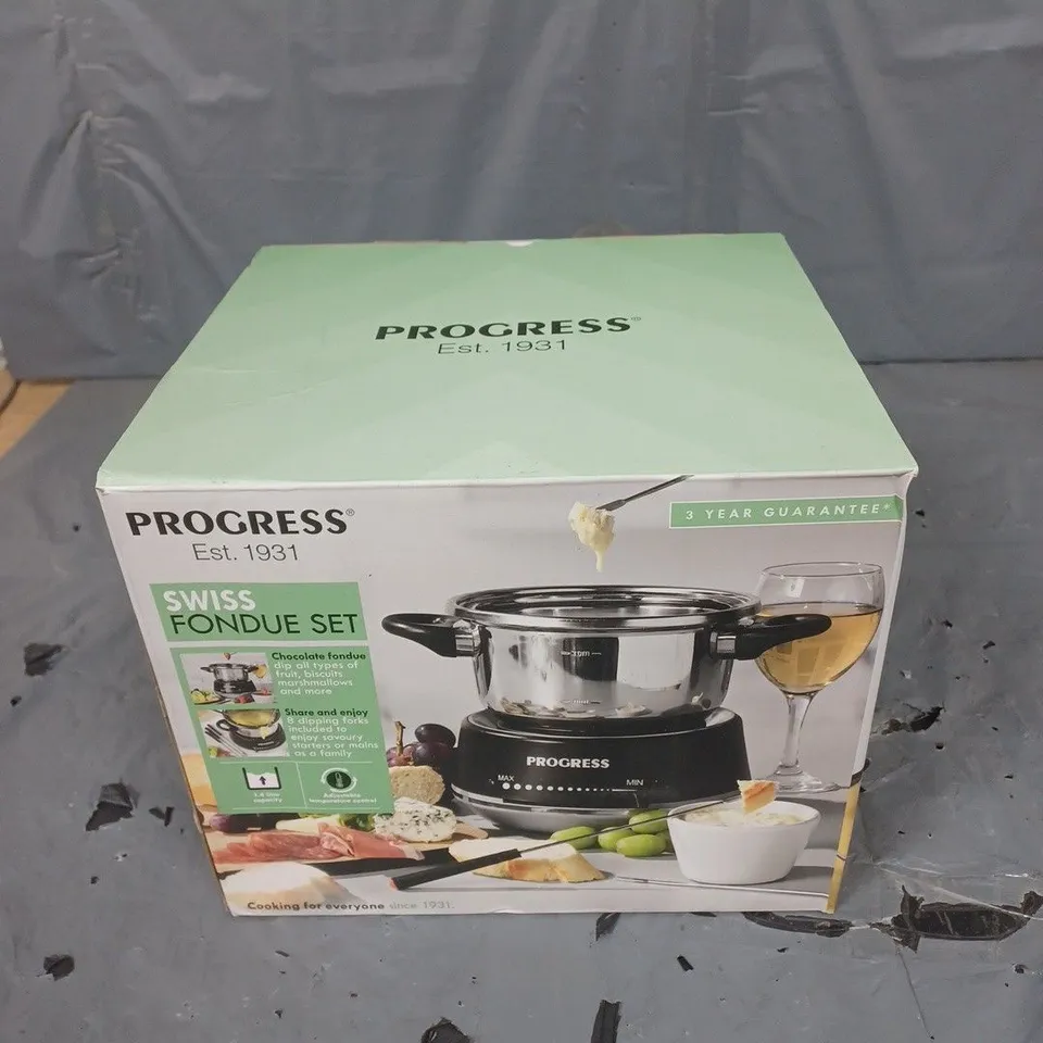 BOXED PROGRESS SWISS FONDUE SET 