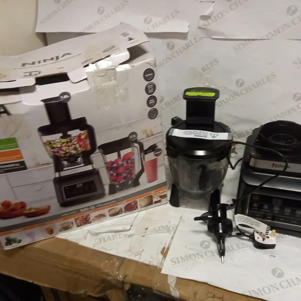 NINJA FOOD PROCESSOR