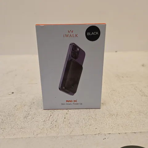 IWALK BLACK MAG-X 5000MAH PORTABLE CHARGER