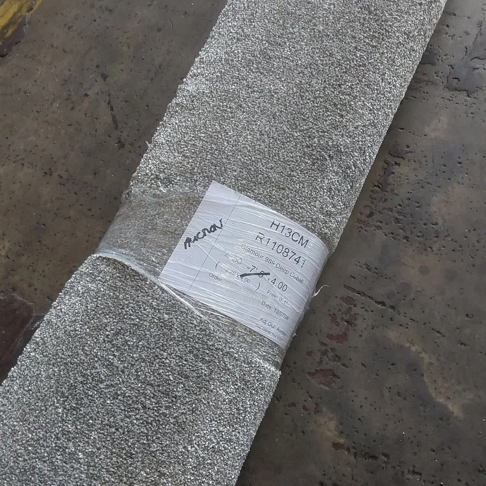 ROLL OF QUALITY GLAMOUR DEEP COBALT CARPET - APPROXIMATELY 2.3 x 4m
