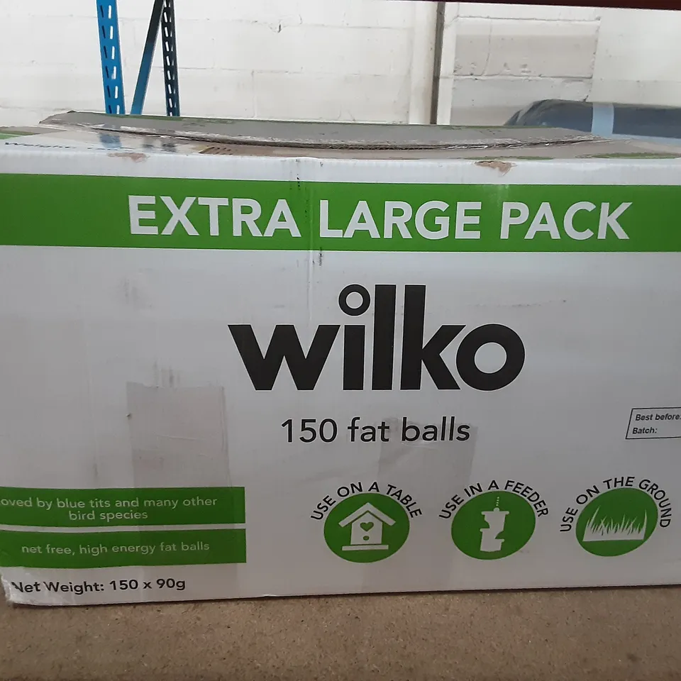 BOX OF WILKO EXTRA LARGE PACK 150 FAT BALLS BIRD FEED