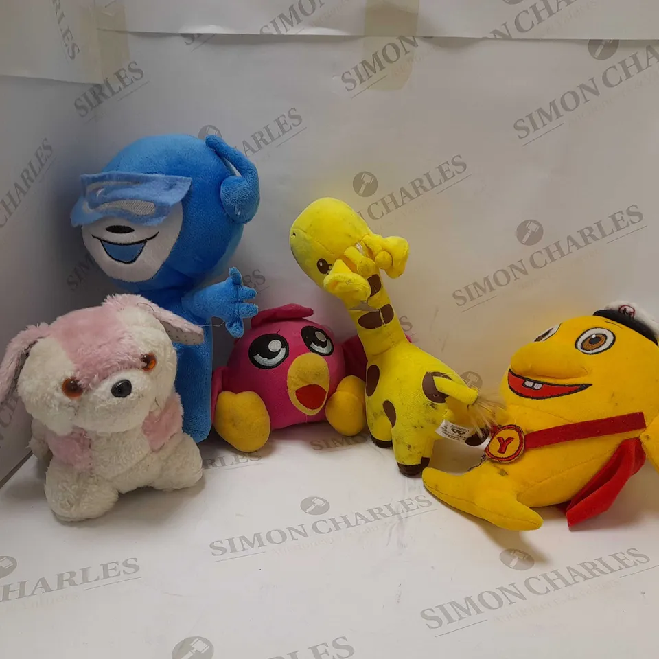 APPROXIMATELY 5 BRAND NEW ASSORTED SOFT TOYS