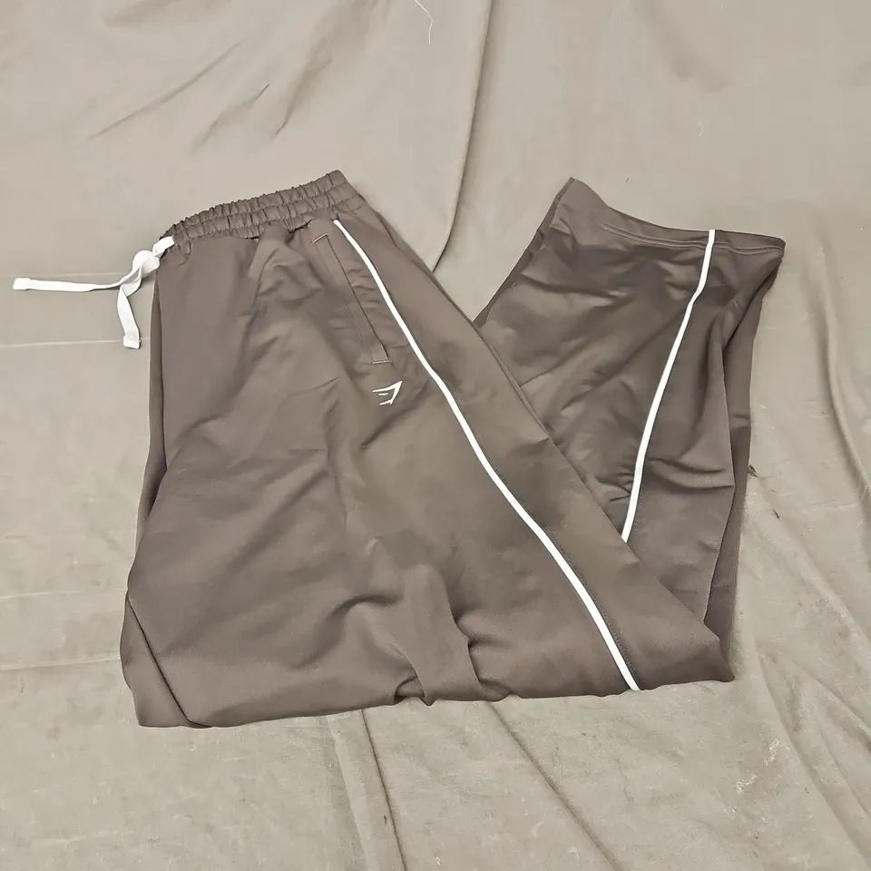 RECESS STRAIGHT LEG PANT OVERSIZED FIT IN GREEN SIZE M