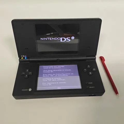 UNBOXED NINTENDO DS HANDHELD GAMING CONSOLE IN BLACK - TWL-001