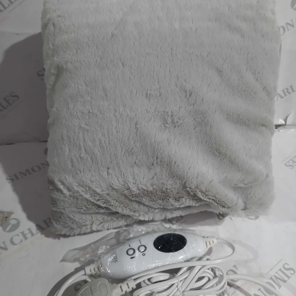 BOXED COZEE HOME HEATED BLANKET IN LIGHT GREY
