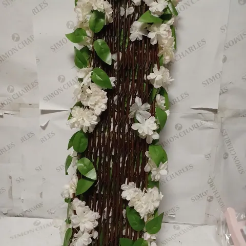 CHERRY BLOSSOM TRELLIS 180 X 60 CM 