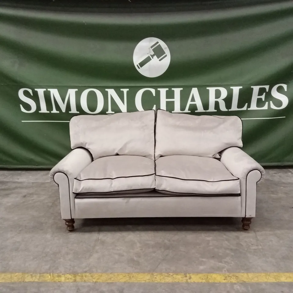 QUALITY HIGH-END DESIGNER 2 SEATER SPRUNG EDGE PLATFORM SOFA - SILVER VELVET