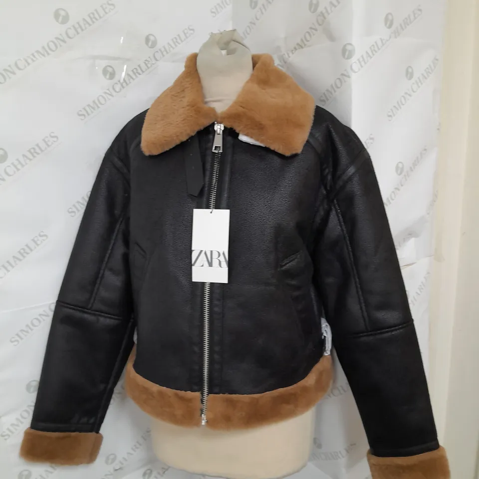 ZARA FUR LINED LEATHER JACKET IN BROWN SIZE S