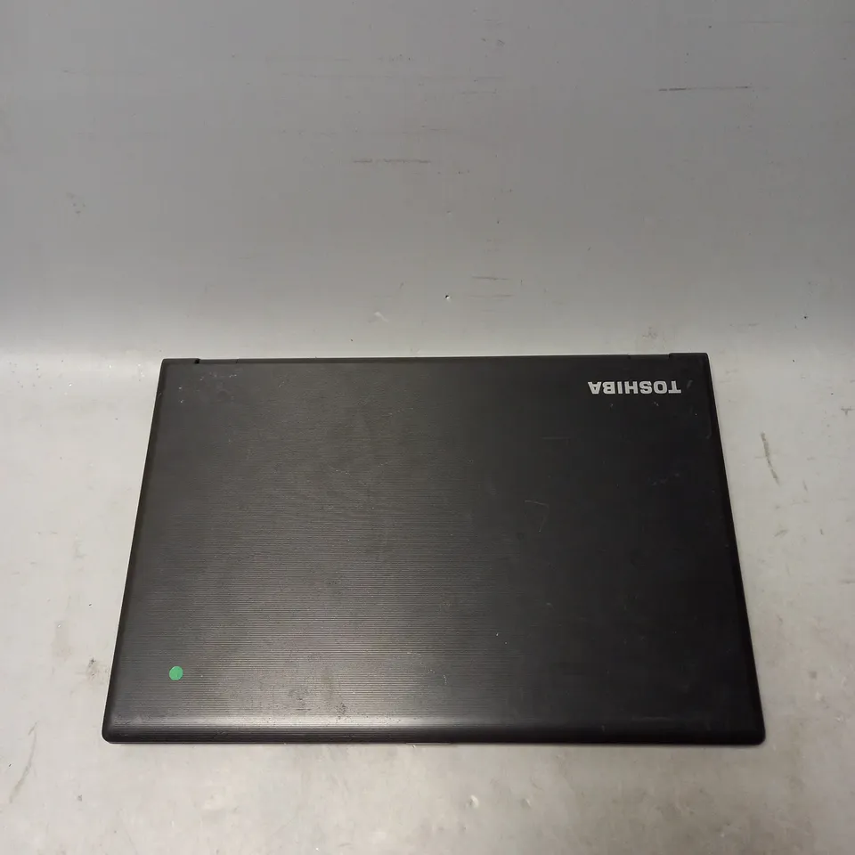 TOSHIBA SATELLITE PRO R50-B LAPTOP IN BLACK