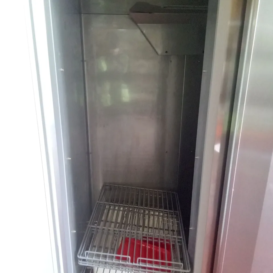 COMMERCIAL DOUBLE DOOR FRIDGE - FPLUSTN140