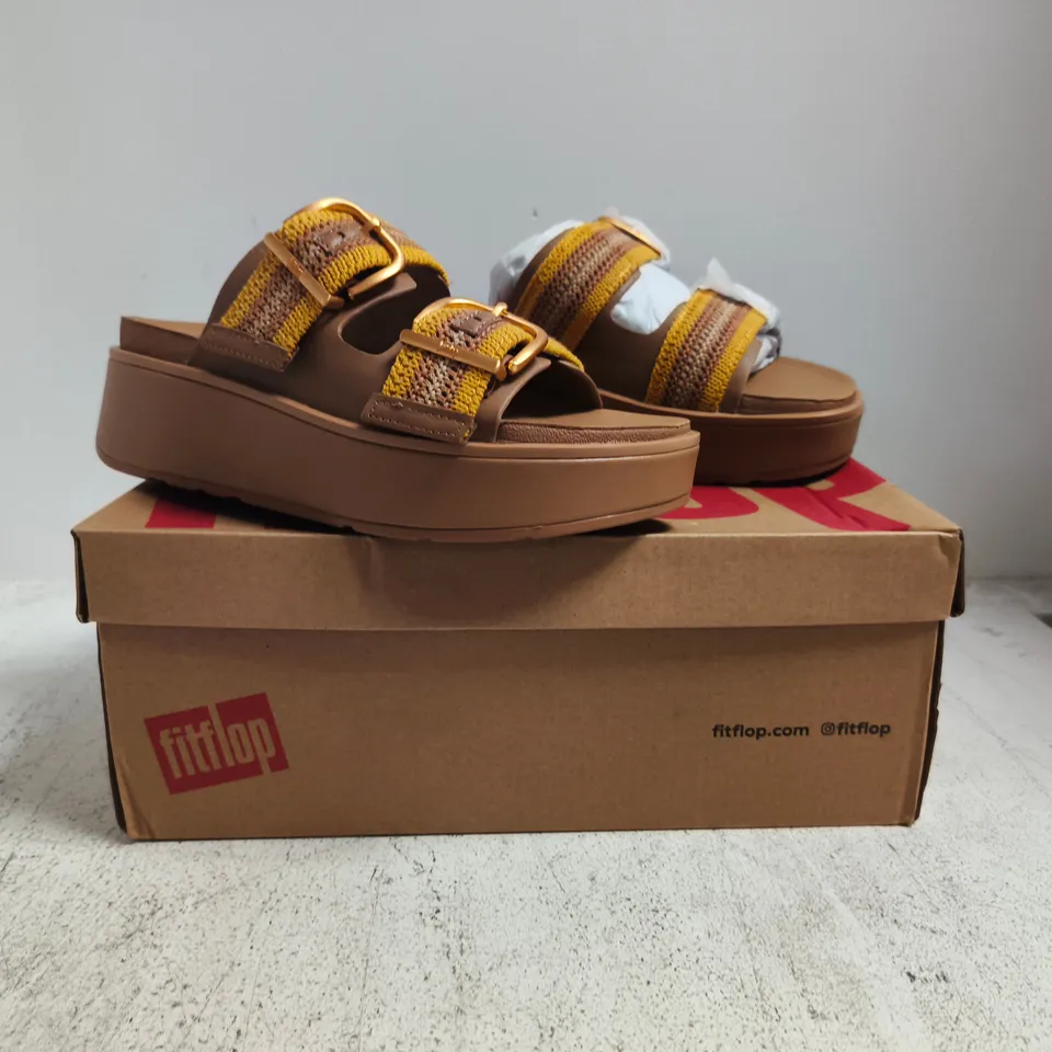 BOXED PAIR OF FITFLOP GEN-FF MAX BUCKLE STRIPE-WEBBING TWO-BAR SLIDES IN TURMERIC/CLASSIC TAN MIX SIZE UK 5