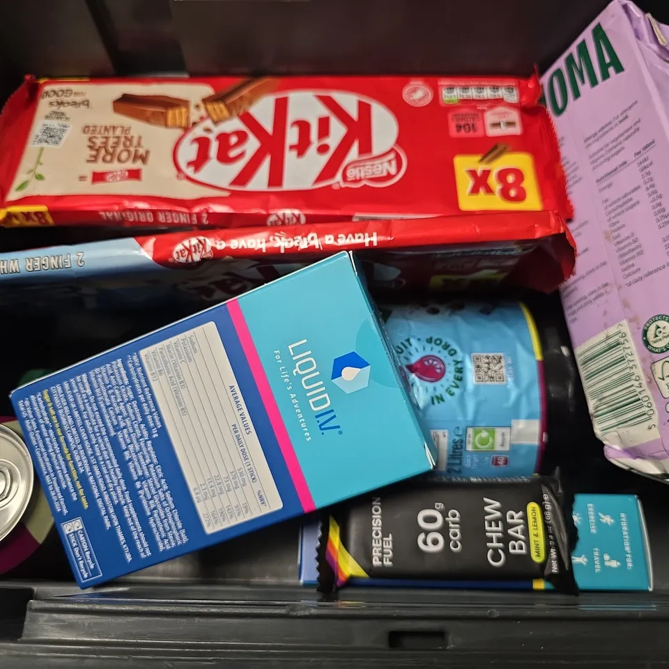APPROXIMATELY 10 ASSORTED FOOD & DRINK ITEMS TO INCLUDE - PEPSI MAX , KITKAT , LIQUID IV ETC
