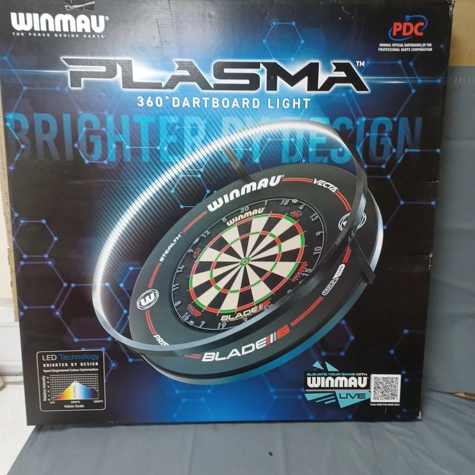 WINMAU DARTBOARD, PLASMA 360 DARTBOARD LIGHT AND DARTBOARD SURROUND