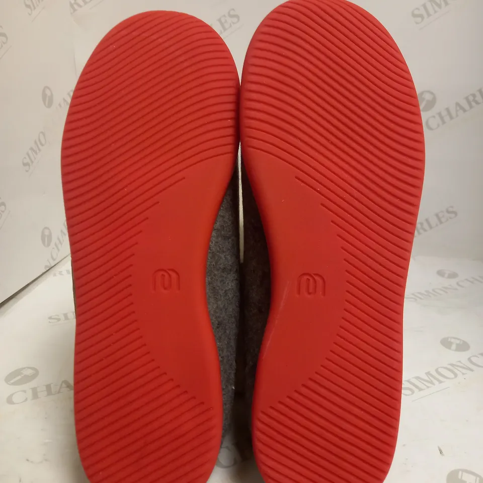 MAHABIS HOME CLASSIC RED/GREY SLIPPER UK 8.5/9 