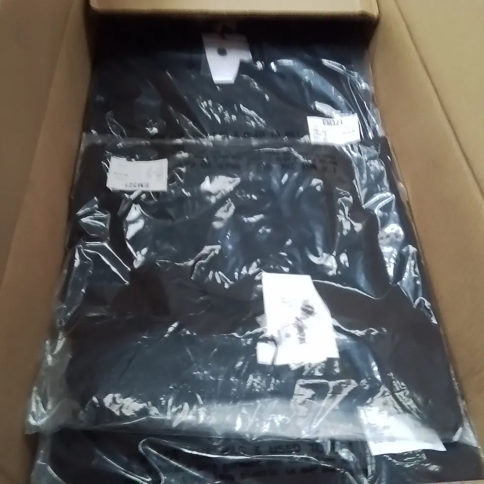BOXED BRAND NEW APPROXIMATELY 12 SIMPLY BE RUFFLE BLOWED BLACK SIZE 12
