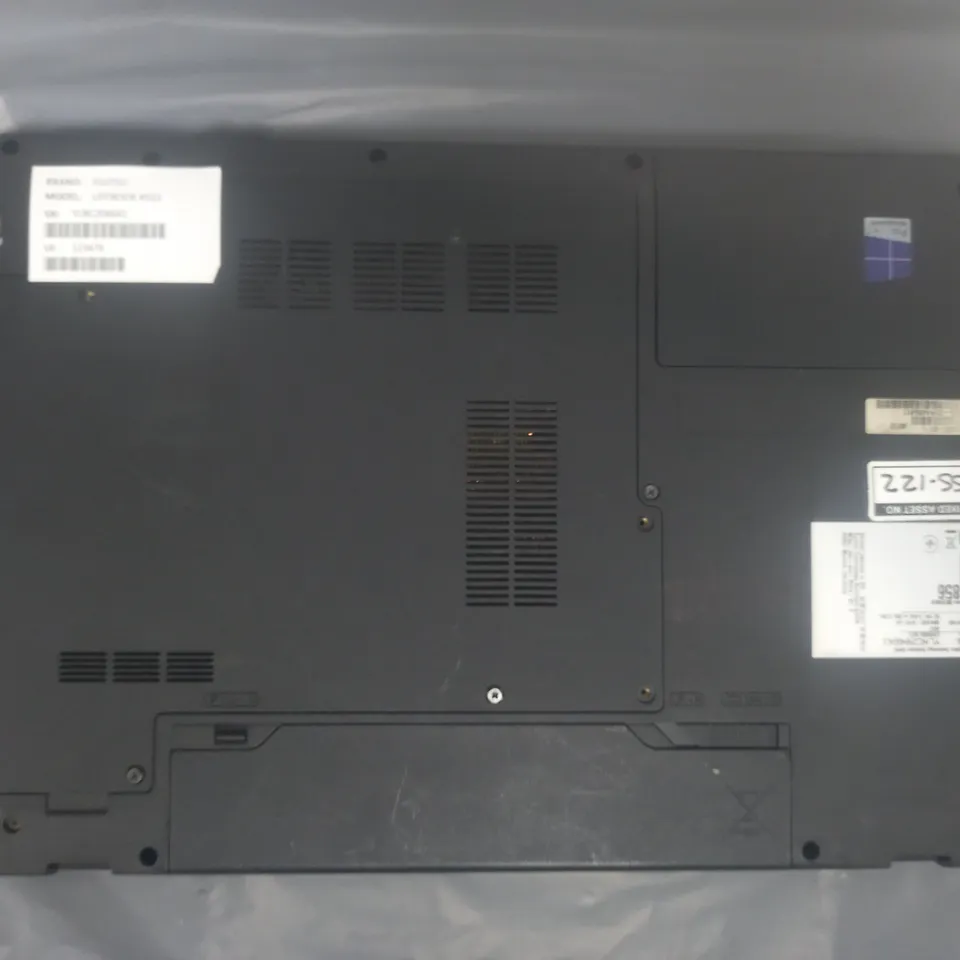 FUJITSU LIFEBOOK A512 15 INCH I3-3110M 2.40GHZ