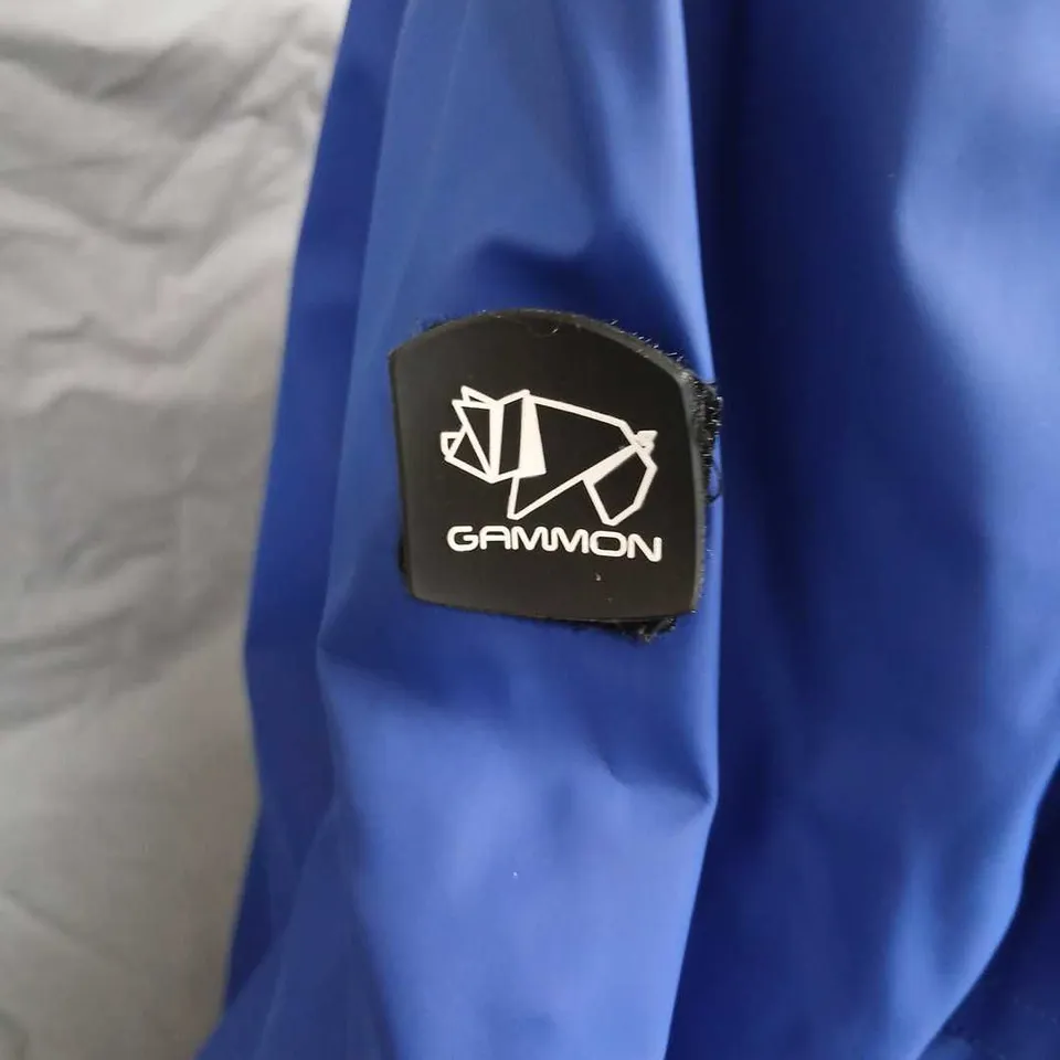 GAMMON BLUE SHELL JACKET WITH FAUX SHEARLING LINING – SIZE M – STYLED IN ITALY