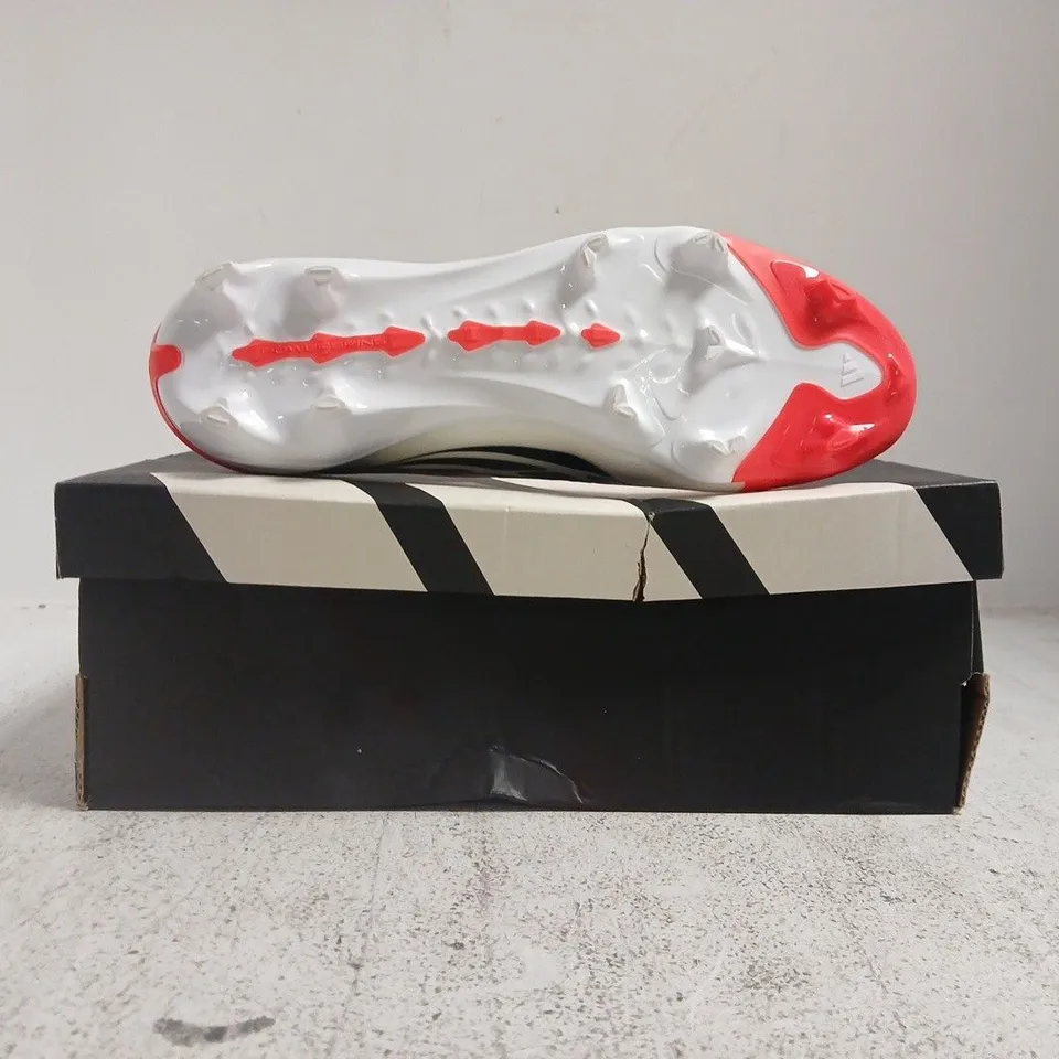 BOXED PAIR OF ADIDAS KID'S PREDATOR ELITE LL FOOTBALL BOOTS IN RED/WHITE/BLACK SIZE UK 5
