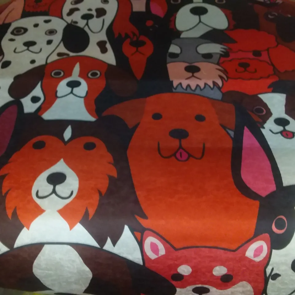 BATHMAT WITH DOG PRINT 
