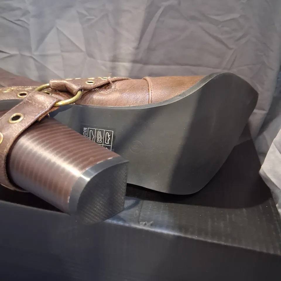BRAND NEW BOXED KOI X THE TWILIGHT SAGA CHILDREN OF THE MOON COWBOY BOOTS BROWN SIZE 6