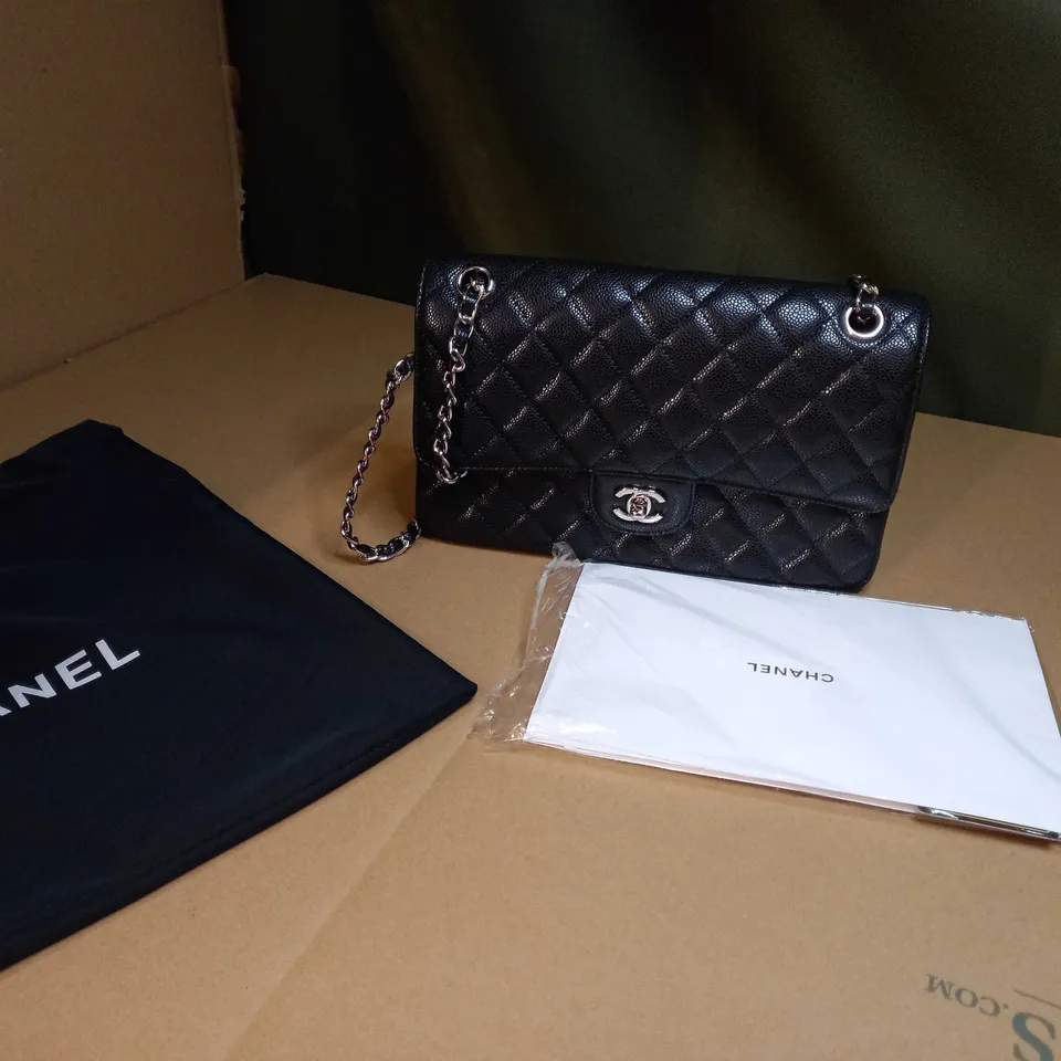 CHANEL BLACK QUILTED HANDBAG