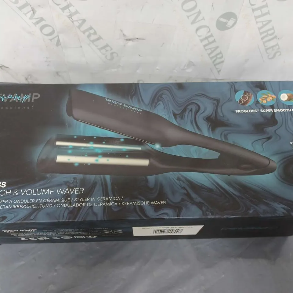 REVAMP PROGLOSS 2-IN-1 BEACH AND VOLUME WAVER
