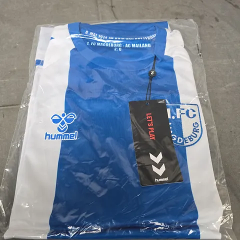 HUMMEL MAGDEBURG HOME 23/24 MENS FOOTBALL SHIRT – XL (UK)
