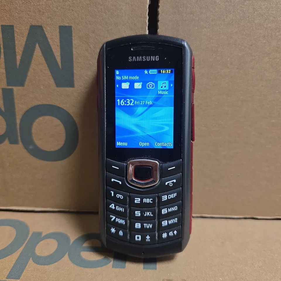 SAMSUNG GT-B2710 MOBILER PHONE