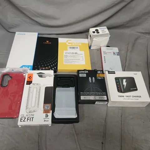 LARGE QUANTITY OF ASSORTED ELECTRICAL ACCESSORIES TO INCLUDE; 100W FAST CHARGE, SCREEN PROTECTORS AND PHON BATH