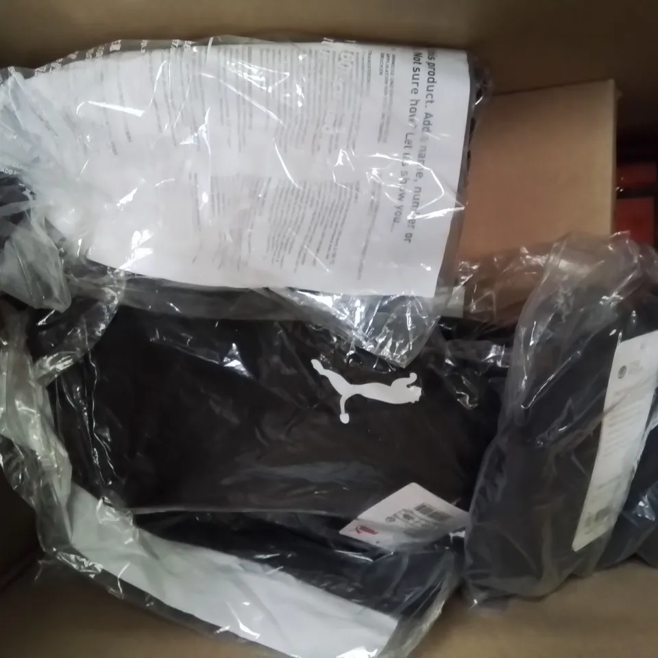 BOX CONTAINING MIXED FASHION ITEMS, CLOTHING, SILVER PLATE AND COSTUME JEWELLERY ETC