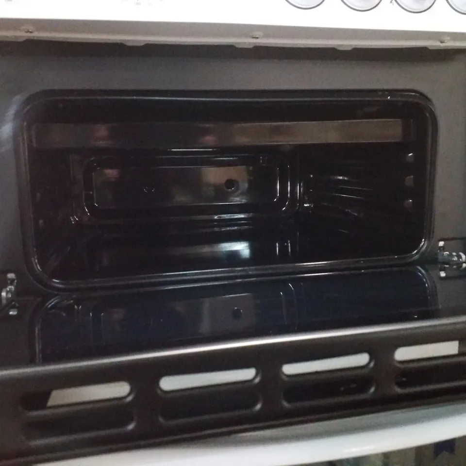 SWAN SX16730W 60CM ELECTRIC DOUBLE OVEN CERAMIC HOB COOKER - WHITE