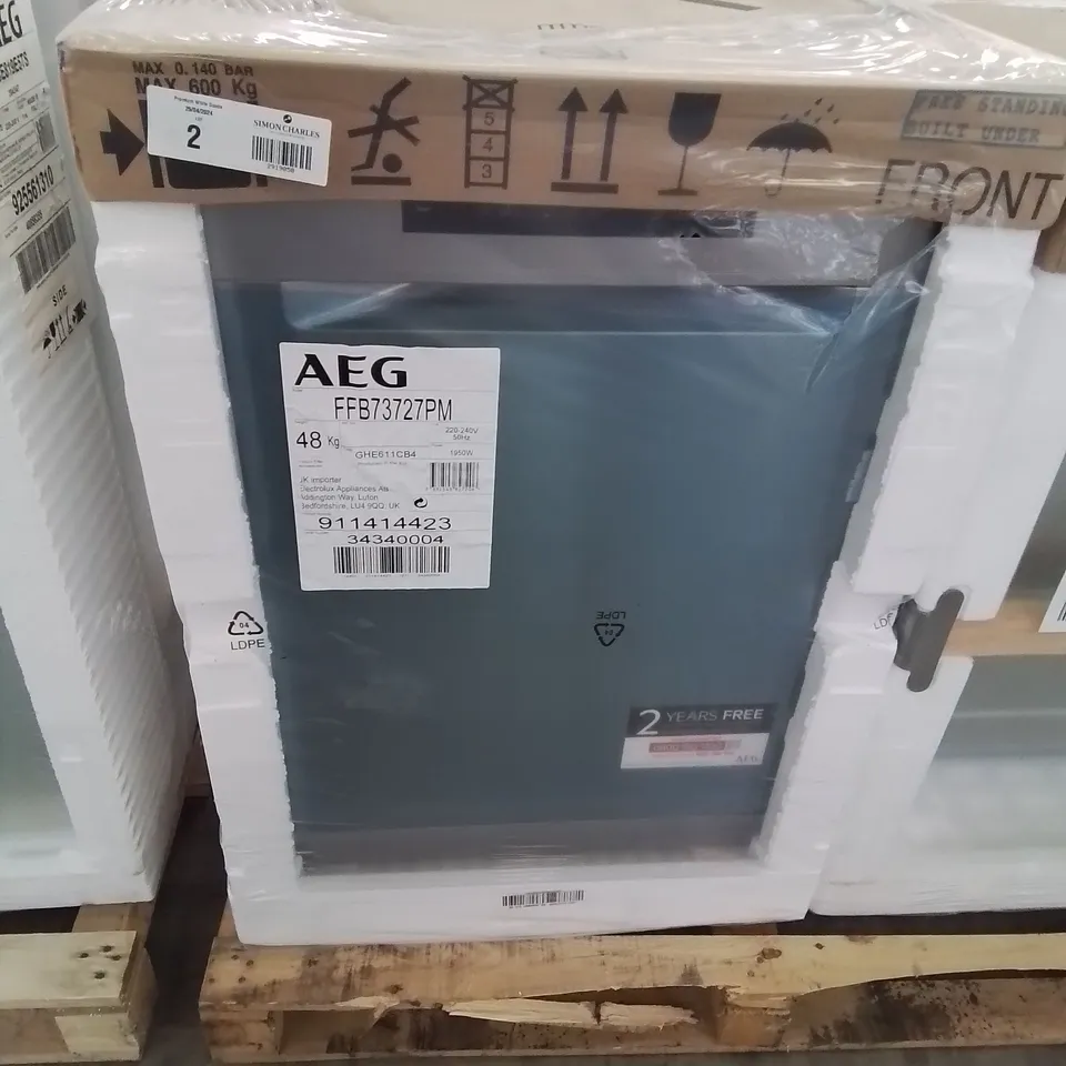 BOXED AEG 7000 SERIES DISHWASHER FFB73727PM, MAXIFLEX SATELLITECLEAN GLASSCARE FREESTANDING DISHWASHER, 60 CM, 15 PLACE SETTINGS, QUICKLIFT, AIRDRY, ENERGY CLASS D, STAINLESS STEEL RRP £667