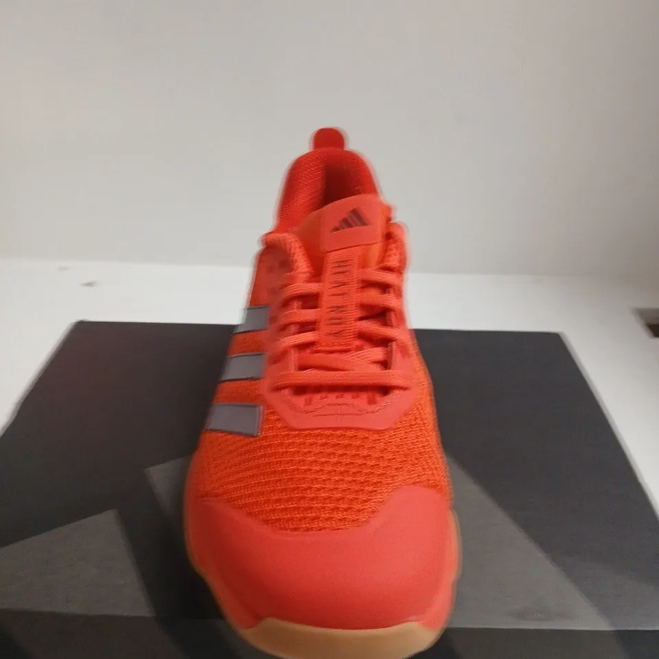 BOXED PAIR OF ADIDAS DROPSET 3 TRAINER W – UK 6