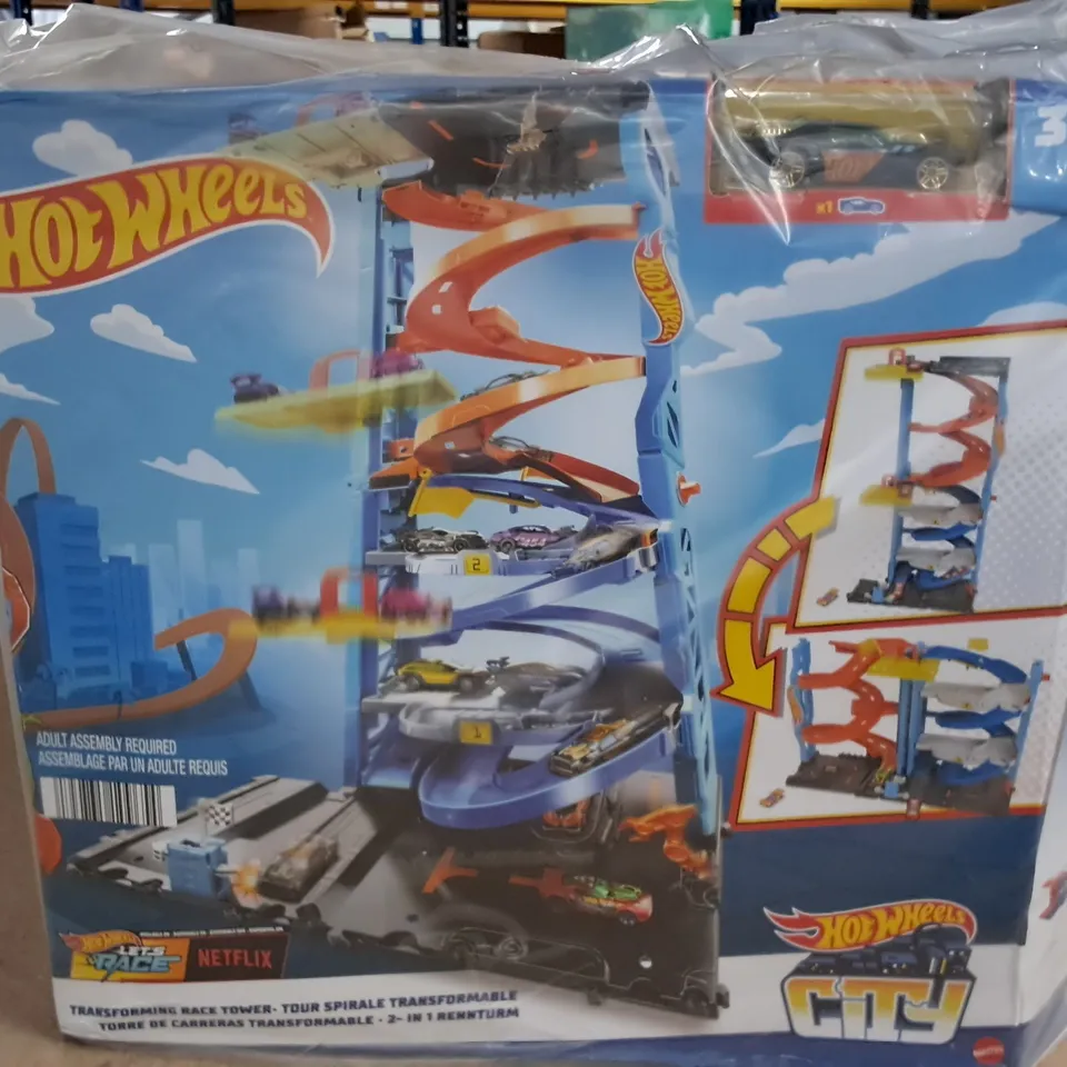 HOT WHEELS TRANSFORMING RACE TOWER 