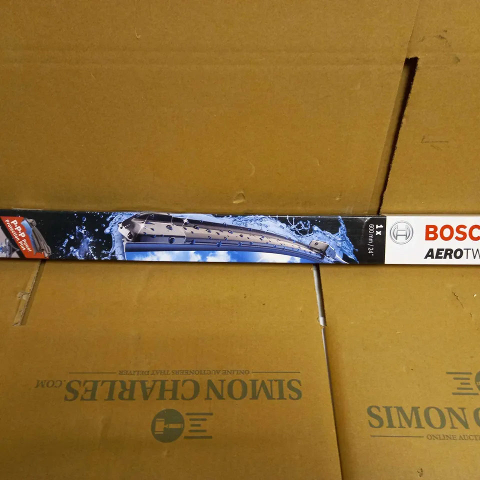 SIGNIFICANT AMOUNT OF BOXED BOSCH AERO TWIN WINDSCREEN WIPERS - AP24U