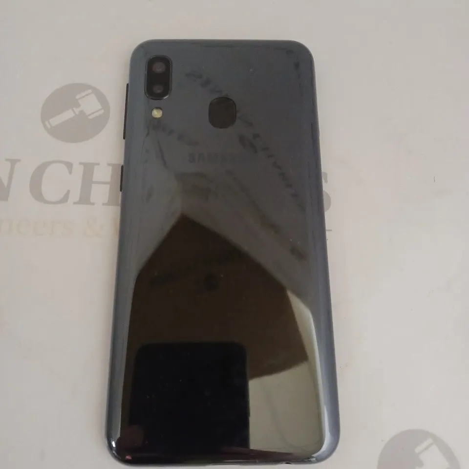 SAMSUNG GALAXY A20E MOBILE PHONE