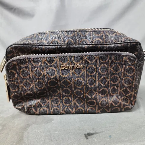 CALVIN KLEIN LEATHER CROSSBODY BAG