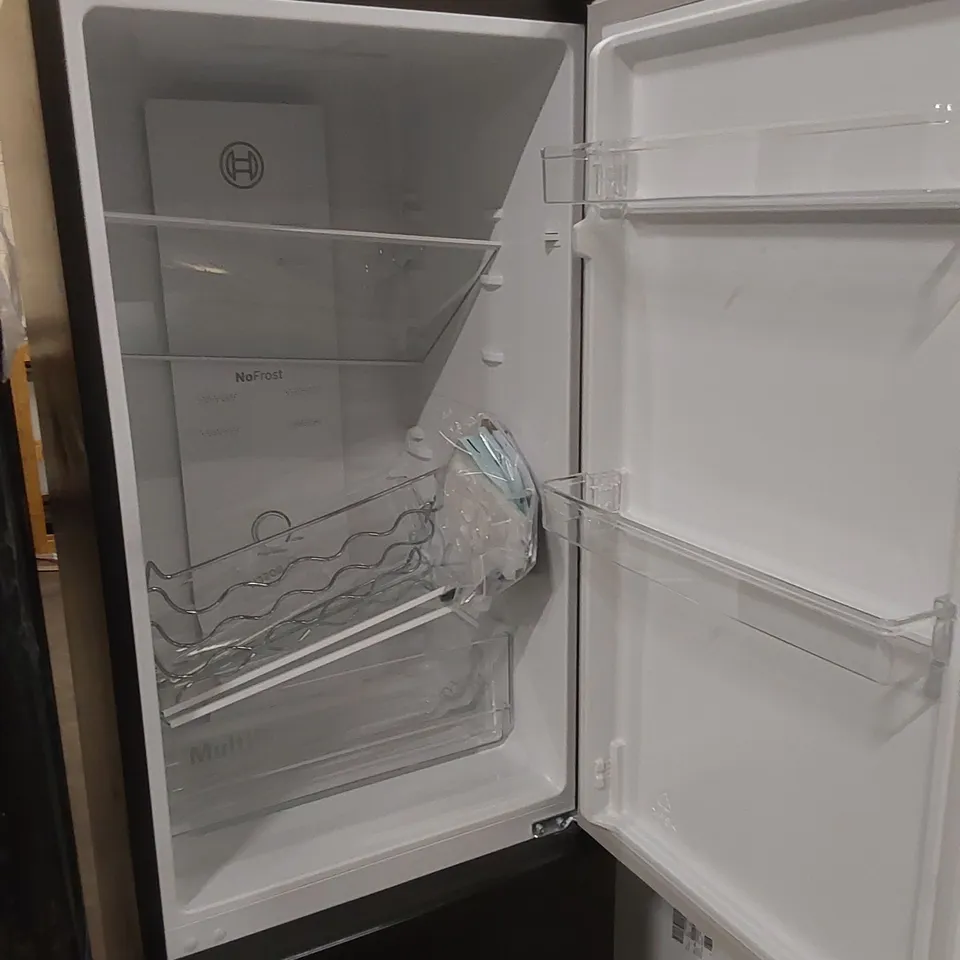 BOSCH SERIES 2 KGN27NBEAG, FREE-STANDING, FRIDGE FREEZER WITH NOFROST BLACK - UNPROCESSED RAW RETURN