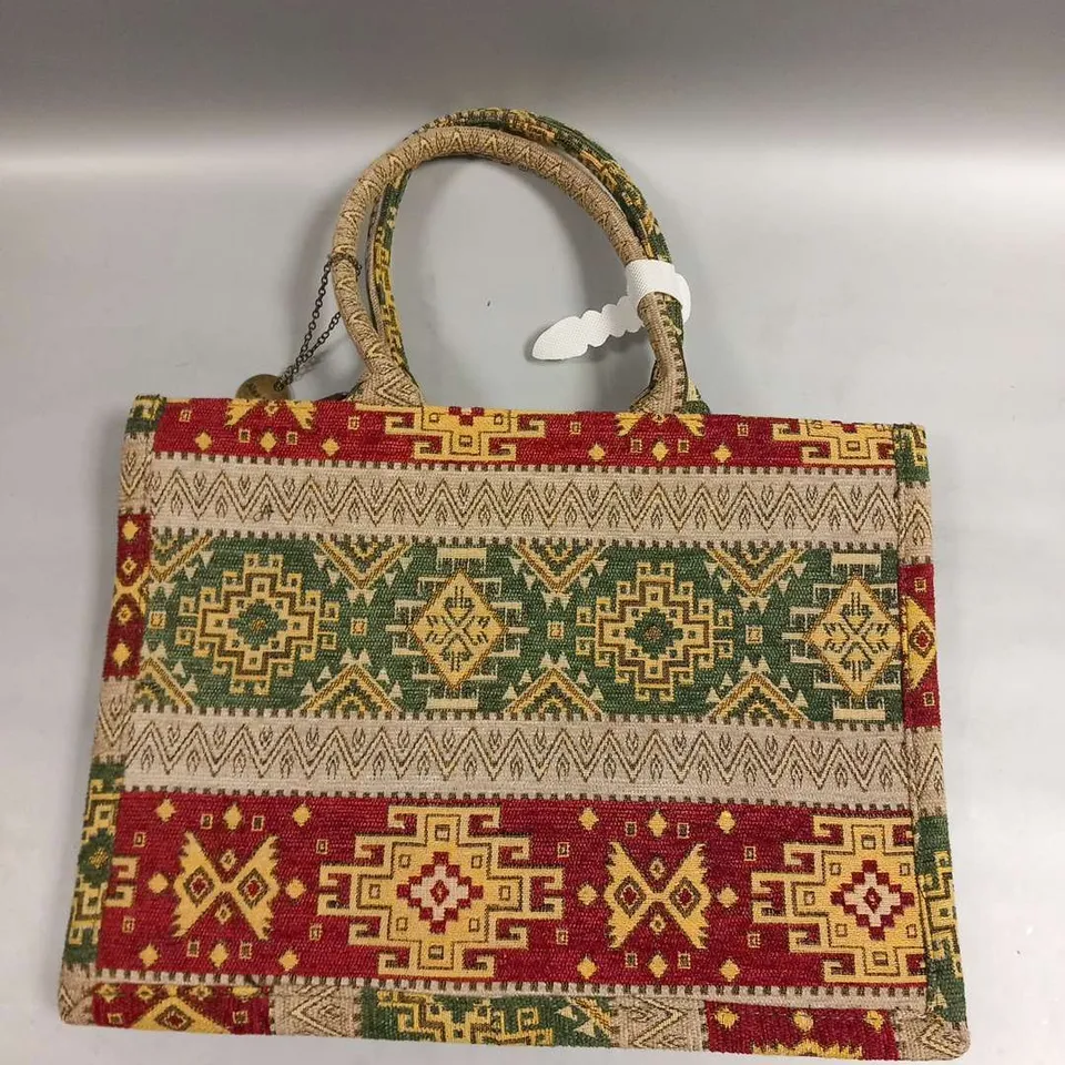 BRAND NEW BROWN PEPPER HANDBAGS ALEX MAX HAND BAG