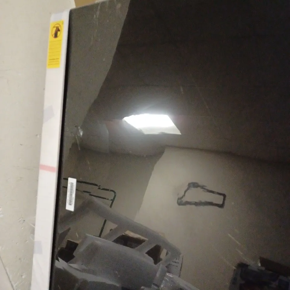 HISENSE SMART TV ULED 4K 55" TV 