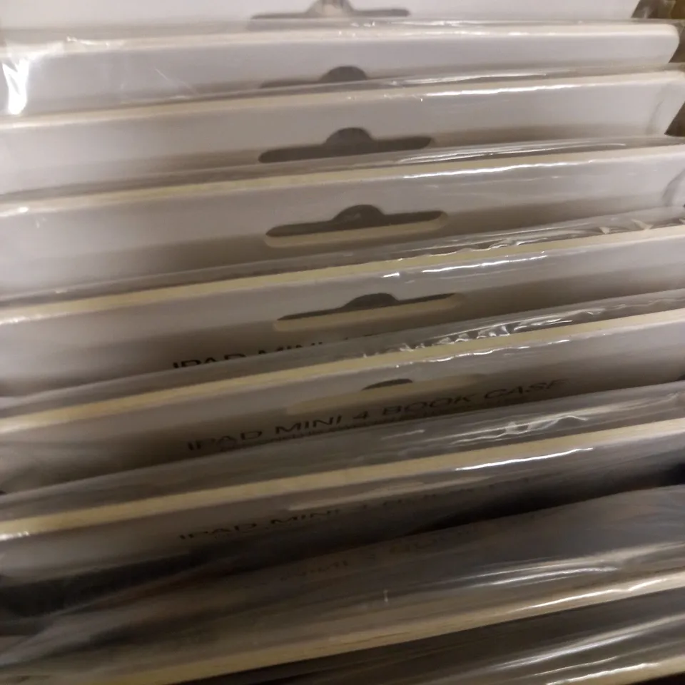 LOT OF APPROX 10 HAPPY PLUGS IPAD MINI 4 BOOK CASES - LEOPARD 