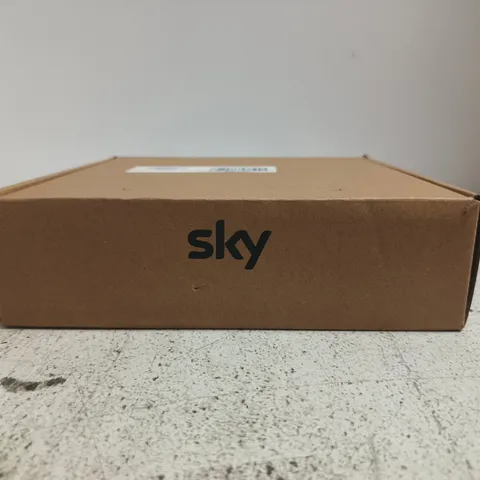 SKY GLASS IP061-EF-ANT STREAM PUCK