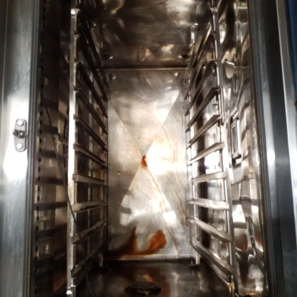 RATIONAL SELF COOK CENTRE ELECTRIC 10 GRID COMBI OVEN & STAND WITH TRAY RACK & ASSORTED TRAYS