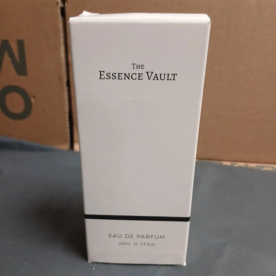 BOXED THE ESSENCE VAULT 100ML EAU DE PARFUM