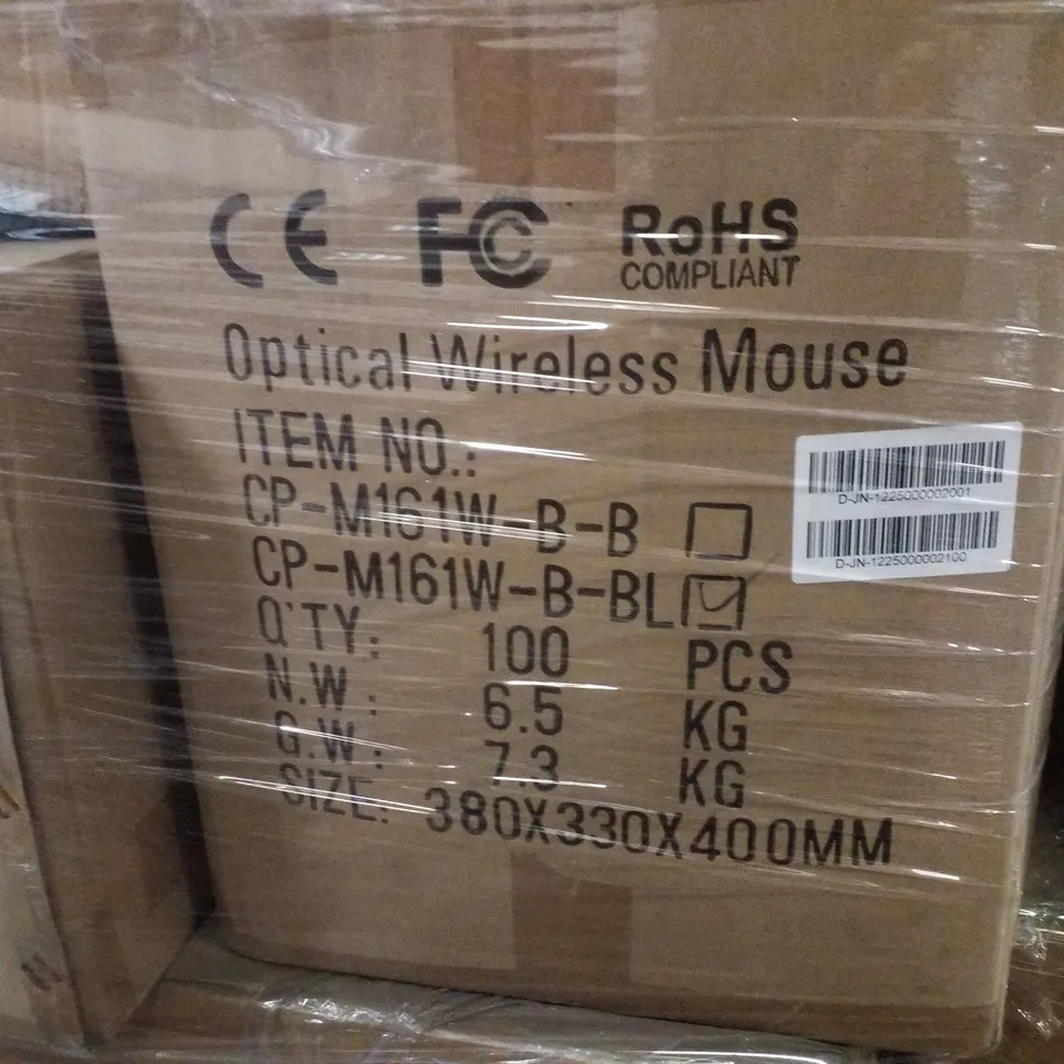 PALLET CONTAINING ASSORTED PRODUCTS INCLUDING OPTICAL COMPUTER MICE & USB WEB CAMERAS WITH MICROPHONES