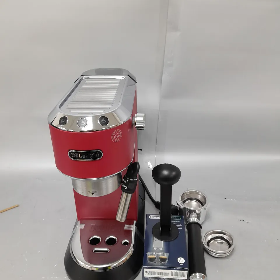 DELONGHI DEDICA STYLE ESPRESSO AND CAPPUCCINO COFFEE MAKER