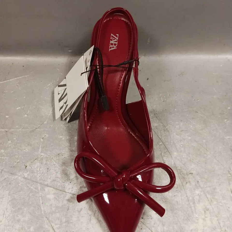 PAIR OF ZARA SLIP ON HEEL SHOES IN RED - 3