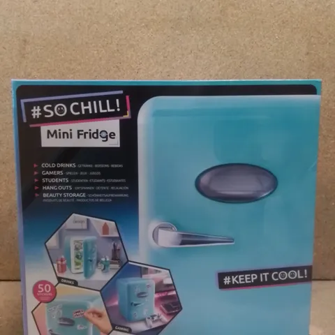 BOXED #SO CHILL MINI FRIDGE