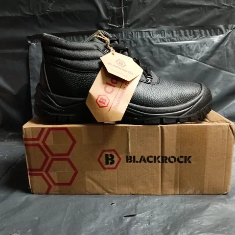 BOXED PAIR OF BLACKROCK WATER RESISTANT CHUKKA SAFETY BOOTS IN BLACK SIZE UK 9